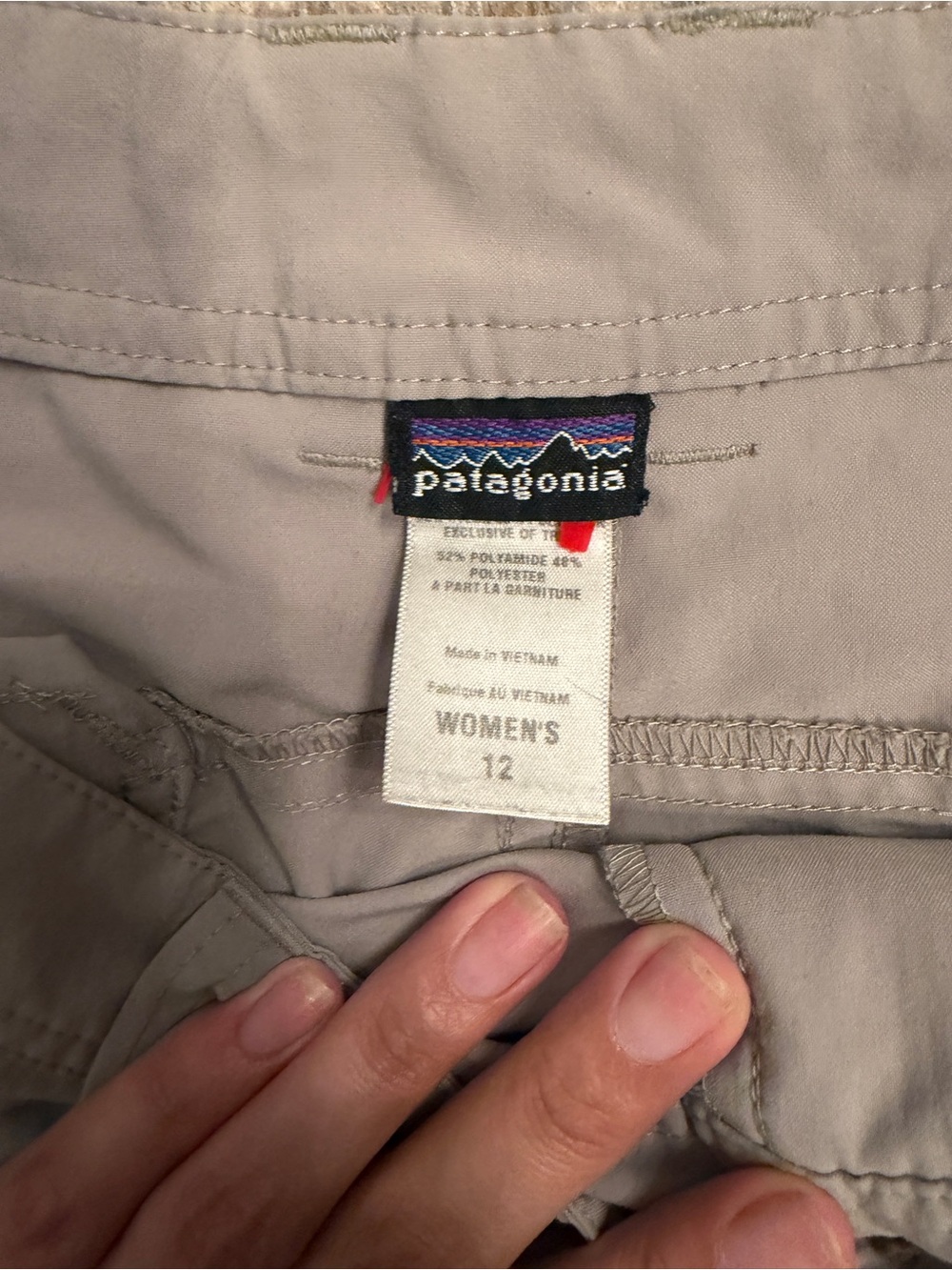 Patagonia Pants Womens 12 Grey Inter-Continental Outdoor Hiking Casual Preppy - Picture 3 of 12